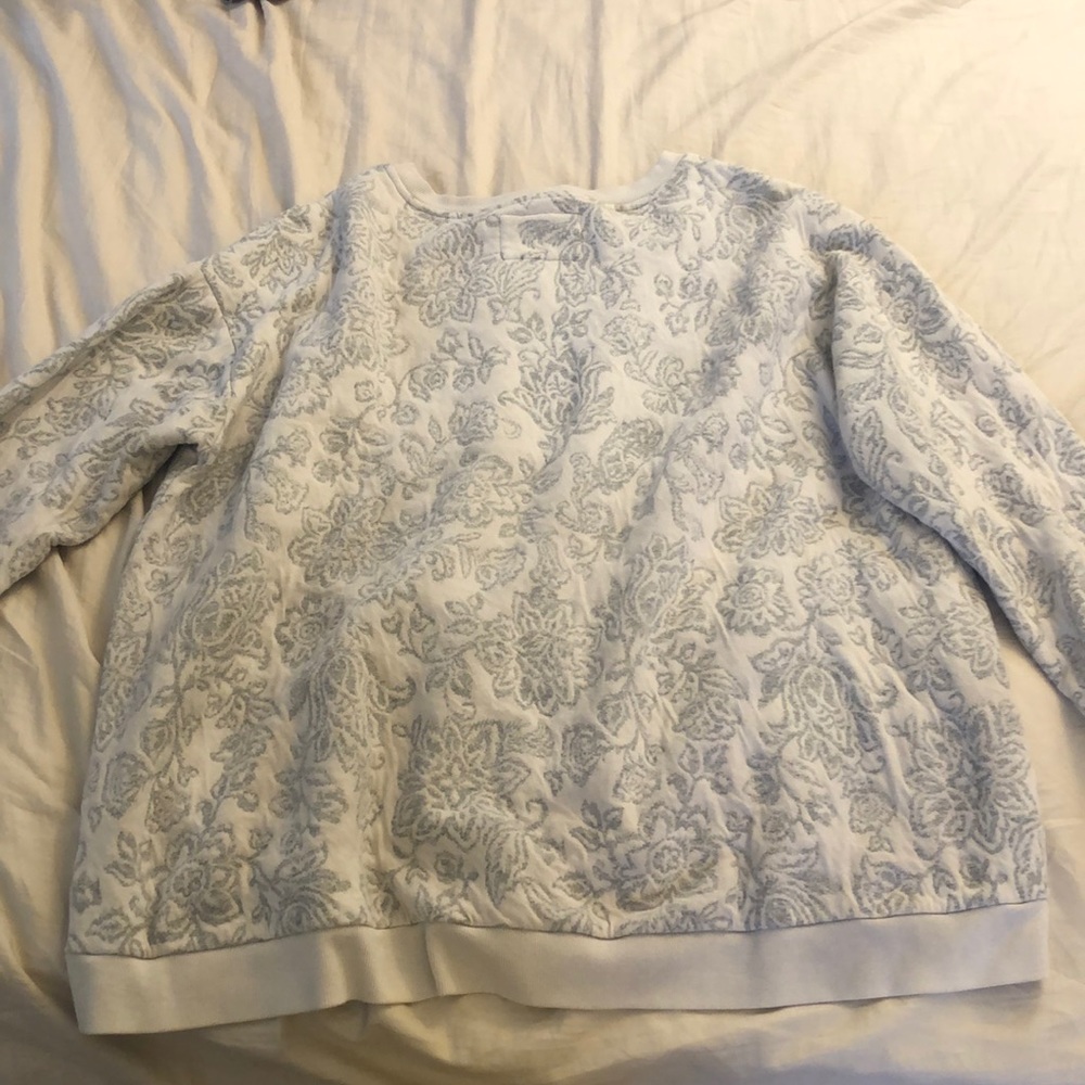 Sweater - Picture 3 of 3